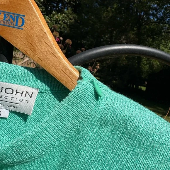 Vintage St. John collection green Teal knit Sweater with Crest and Stripes - Picture 7 of 7